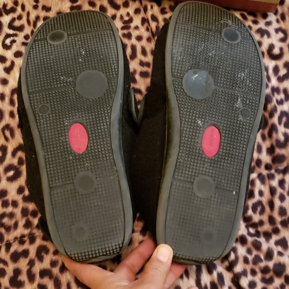 Foam treads physician slippers - Picture 4 of 8